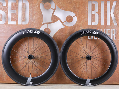 Laufrad/Laufradsatz von Dt Swiss, DT SWISS ARC 1400 DICUT® DB 65 / 80 LAUFRADSATZ – CARBON / DISC / SHIMANO ROAD vor USEDBIKES - OB.DE Hintergrund