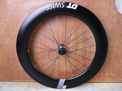 Laufrad/Laufradsatz von Dt Swiss, DT SWISS ARC 1400 DICUT® DB 65 / 80 LAUFRADSATZ – CARBON / DISC / SHIMANO ROAD vor USEDBIKES - OB.DE Hintergrund