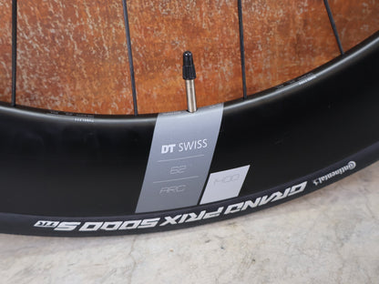 Laufrad/Laufradsatz von Dt Swiss, DT SWISS ARC 1400 DICUT® DB 65 / 80 LAUFRADSATZ – CARBON / DISC / SRAM XDR vor USEDBIKES - OB.DE Hintergrund