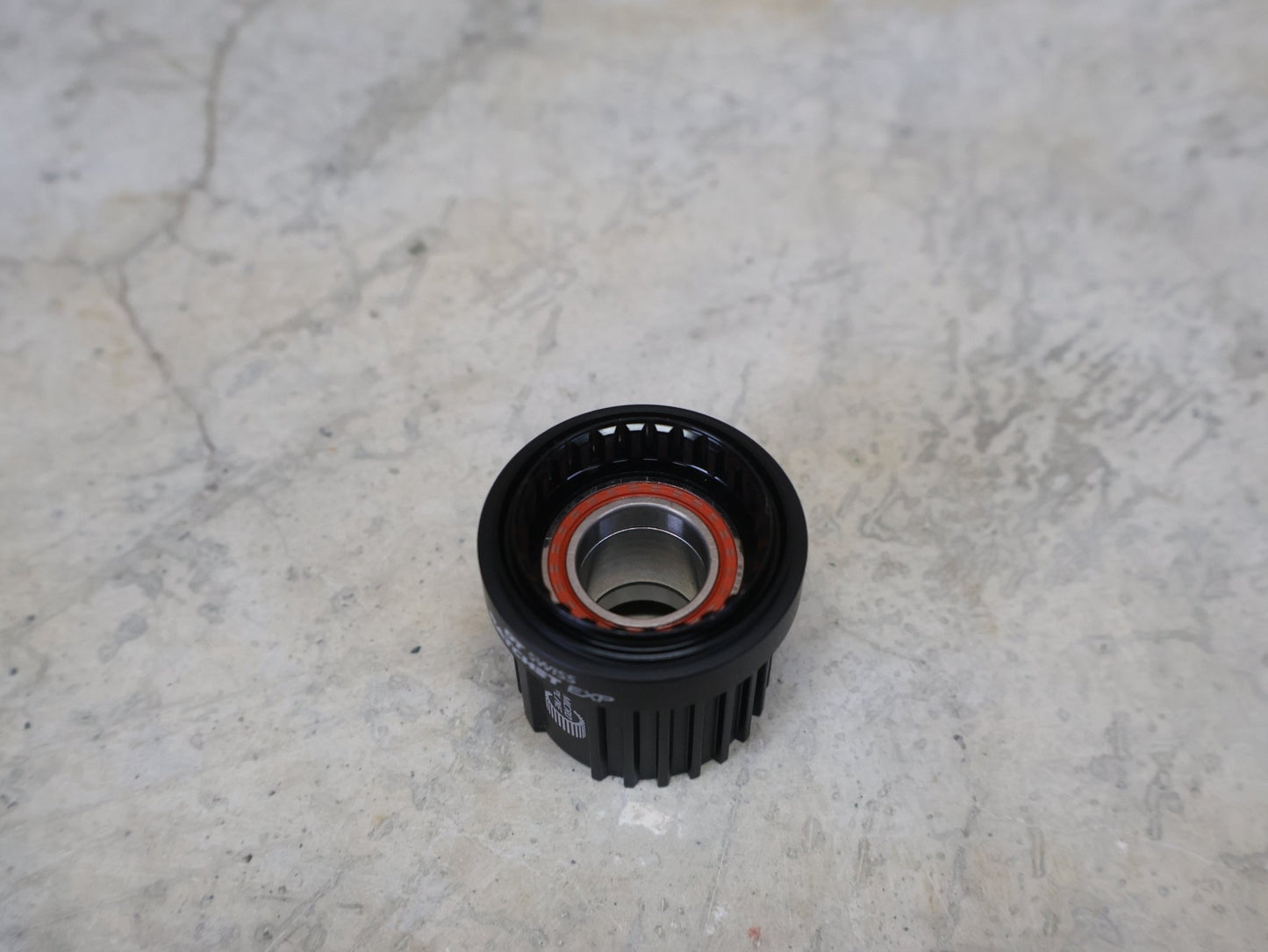 Zubehör von Dt Swiss, DT SWISS EXP LIGHT RACHET SHIMANO MICRO SPLINE FREILAUF UMRÜSTKIT MTB vor USEDBIKES - OB.DE Hintergrund