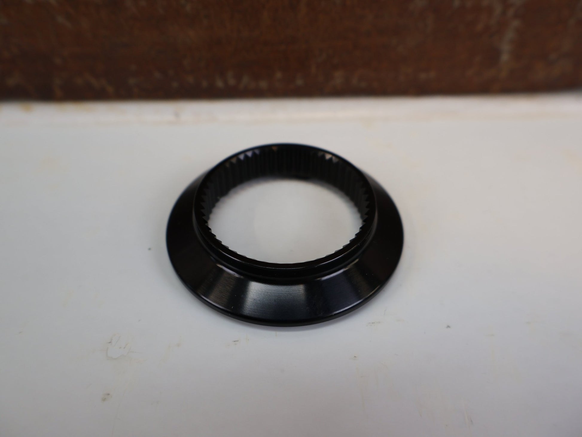 Zubehör von Dt Swiss, DT SWISS MTB ADAPTER / CENTERLOCK AUF 6-LOCH / BIS 230 MM vor USEDBIKES-OB.DE Hintergrund