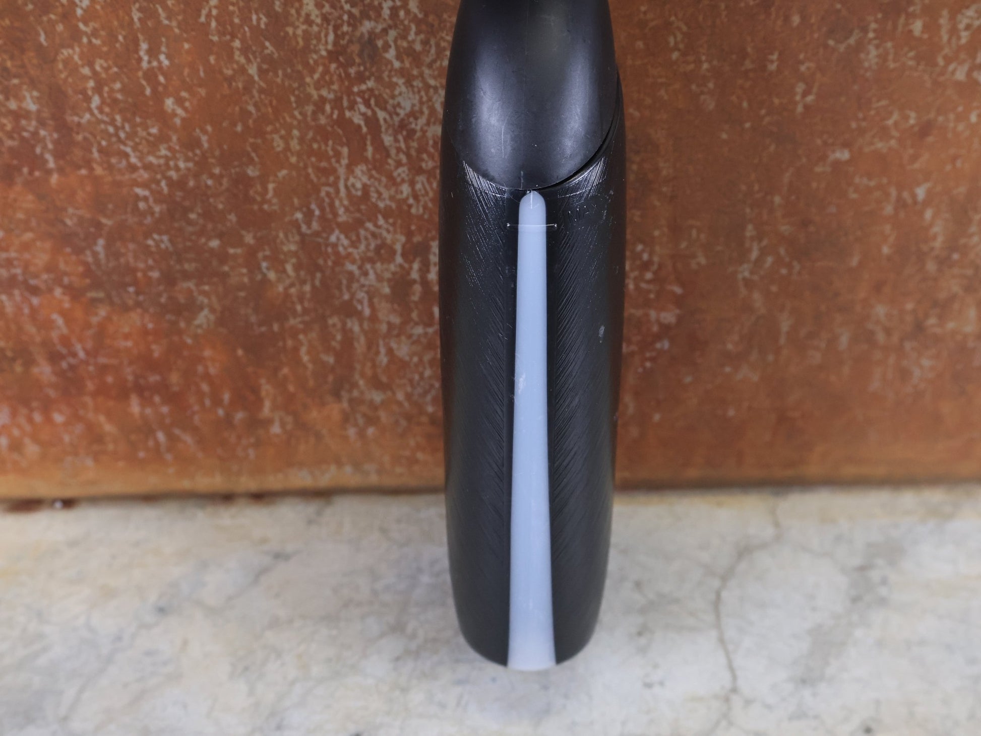 Trinkflaschen und Halter von Elite, ELITE CRONO CX ERSATZFLASCHE 2023 – AERO TRINKFLASCHE – 500 ML – TRIATHLON / ZEITFAHREN vor USEDBIKES - OB.DE Hintergrund