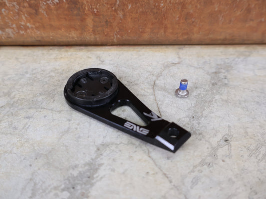 Computerhalterung von Enve, ENVE AERO STEM COMPUTER MOUNT / WAHOO & GARMIN KOMPATIBEL / COMBO MOUNT / 34 G vor USEDBIKES - OB.DE Hintergrund