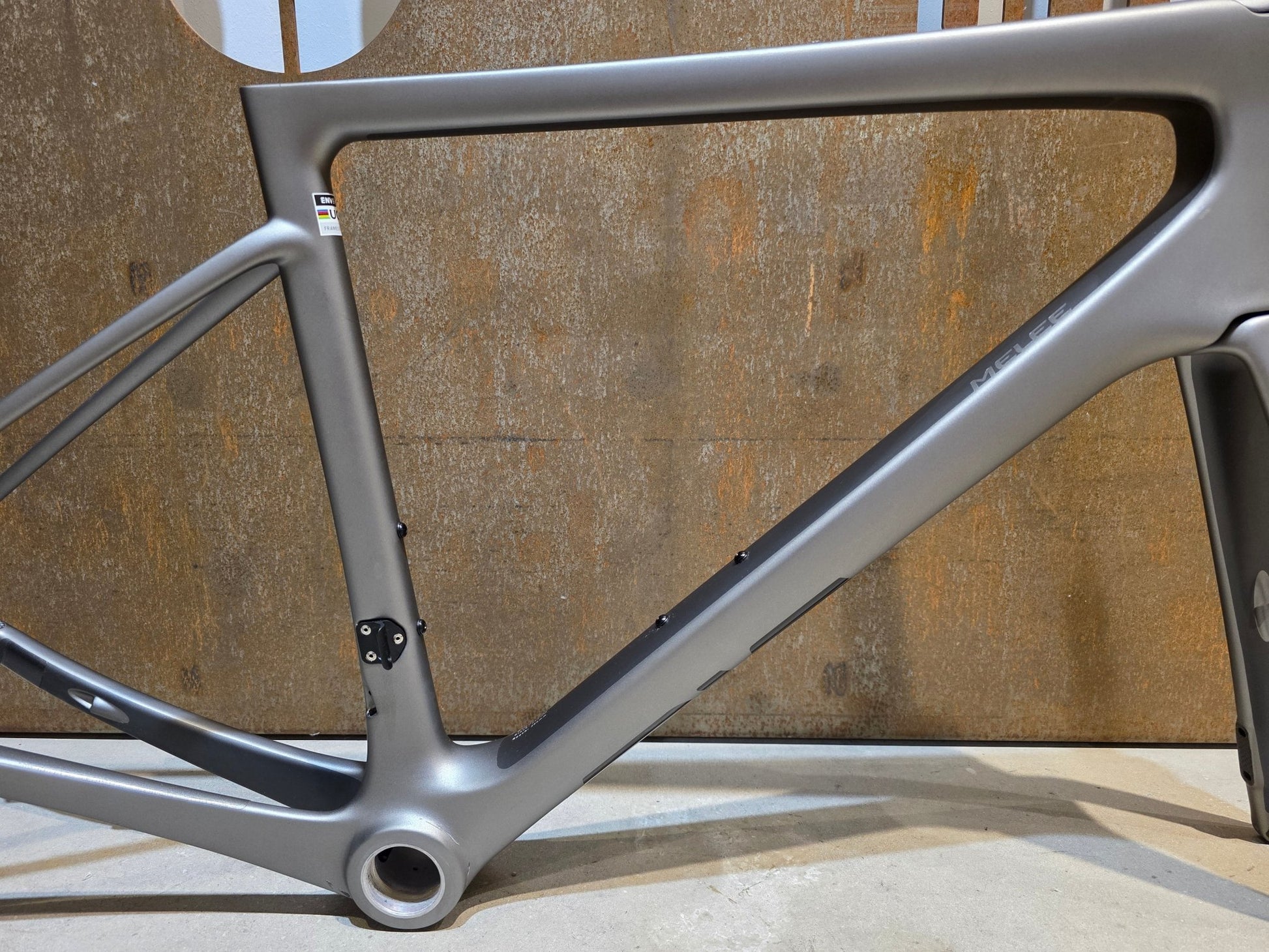 Rennradrahmen von Enve, ENVE MELEE CARBON / RAHMENSET / 54CM vor USEDBIKES - OB.DE Hintergrund