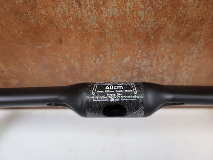 Lenker von Enve, ENVE SES Aero IN-Route Carbon Lenker 35/40cm 270g Aero vor USEDBIKES-OB.DE Hintergrund
