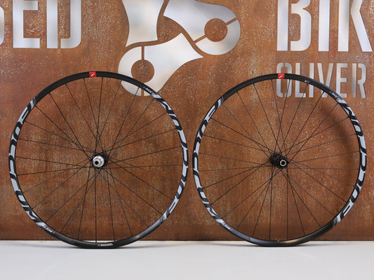 Laufrad/Laufradsatz von Fulcrum, FULCRUM RED ZONE 7 29 ZOLL MTB BOOST LAUFRADSATZ / SRAM XD vor USEDBIKES-OB.DE Hintergrund