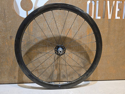 Laufrad/Laufradsatz von Fulcrum, FULCRUM SPEED 40 LITE CARBON DB LAUFRADSATZ DISC in variant_title vor USEDBIKES - OB.DE Hintergrund