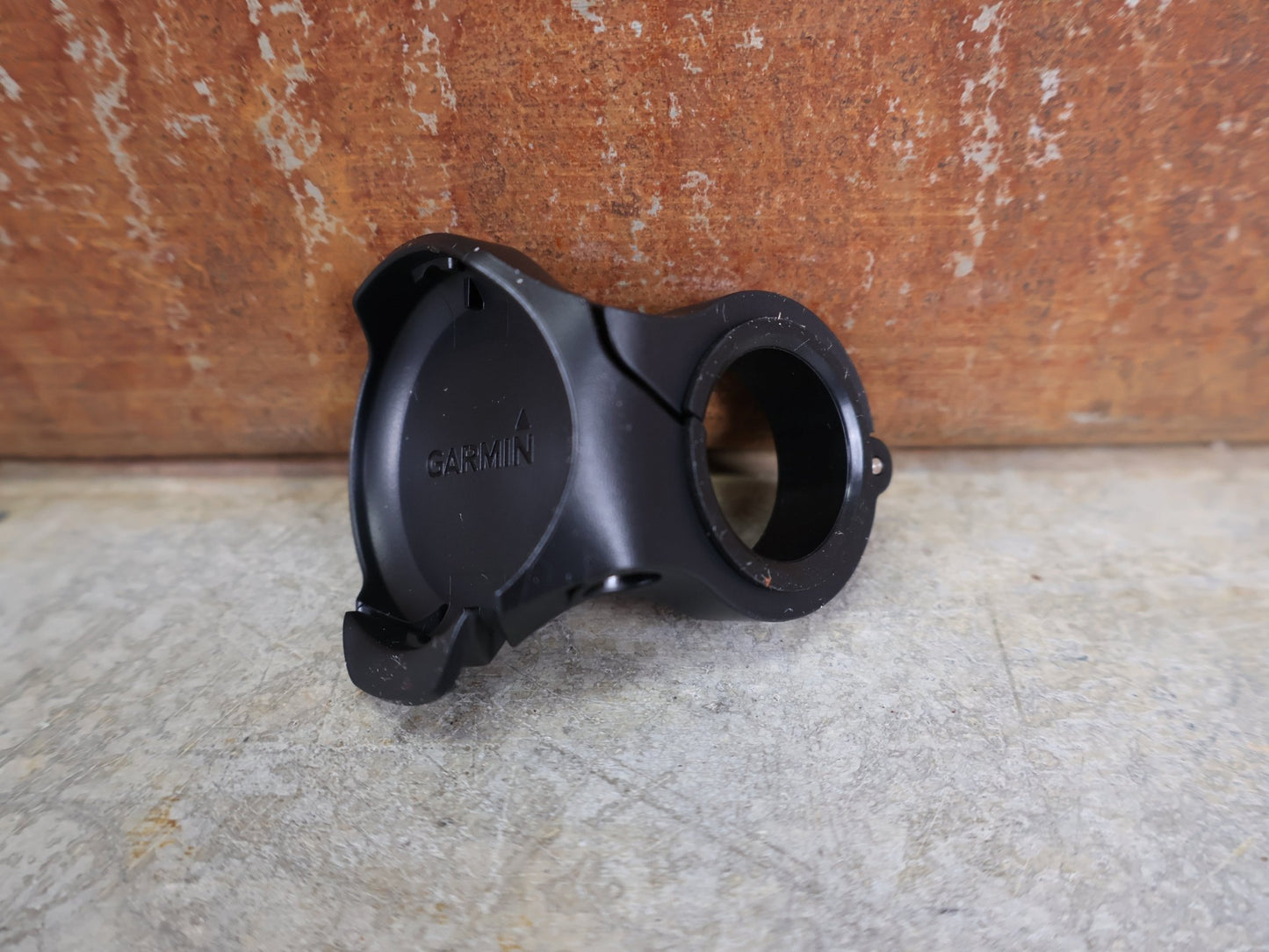 GPS - Geräte & Sensoren von Garmin, GARMIN EDGE® 130 PLUS MTB BUNDLE – KOMPAKTER GPS - FAHRRADCOMPUTER vor USEDBIKES - OB.DE Hintergrund