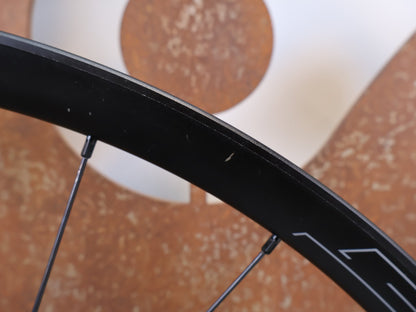 Laufrad/Laufradsatz von Hed, HED Emporia GA Pro Gravel Laufradsatz 700c 25mm N3W 1703g vor USEDBIKES-OB.DE Hintergrund