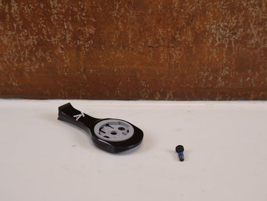 Computerhalterung von K - Edge, K - EDGE SPECIALIZED ROVAL COMPUTERMOUNT / WAHOO / CNC ALUMUNIUM / K13 - 9100W - BLK vor USEDBIKES - OB.DE Hintergrund