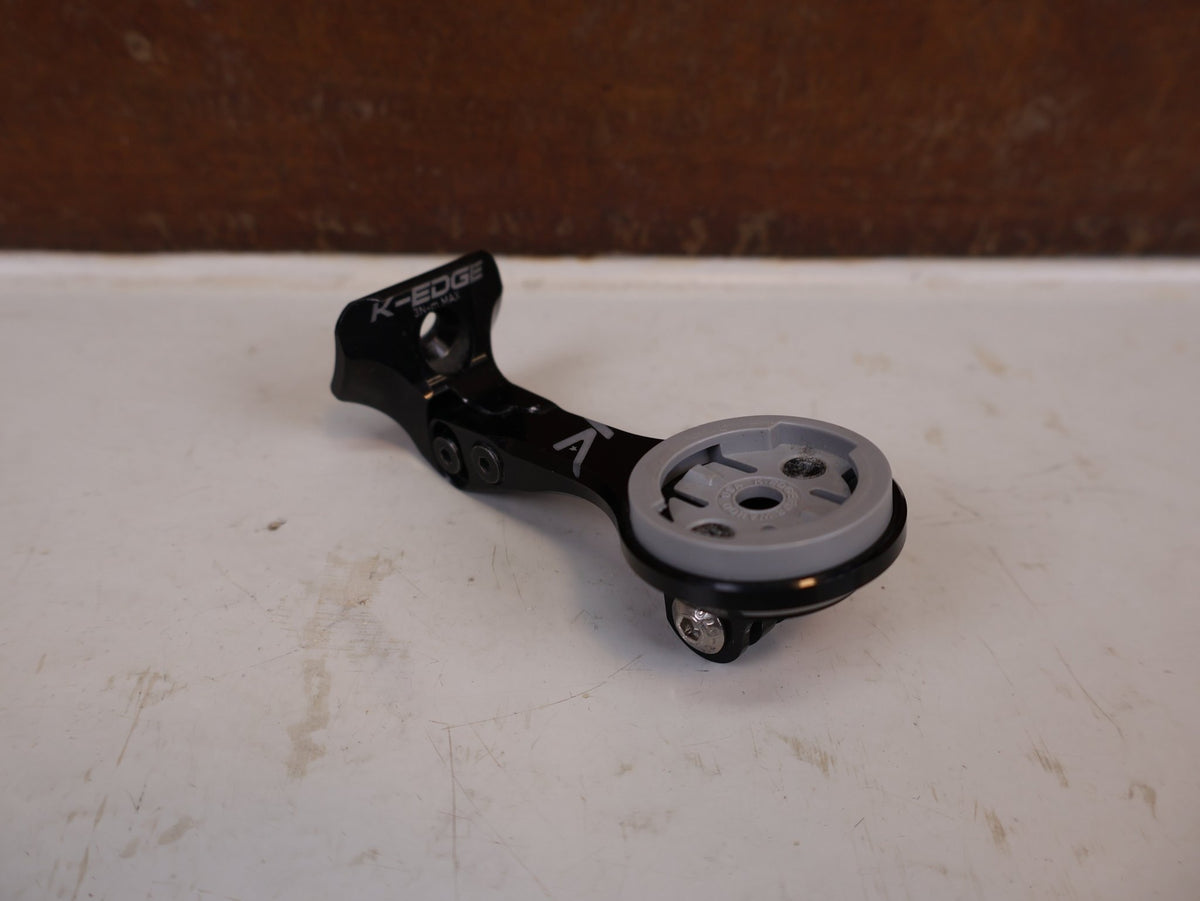 Computerhalterung von K-Edge, K-Edge Trek Madone Emonda Halterung Wahoo GoPro Mount 60g vor USEDBIKES-OB.DE Hintergrund