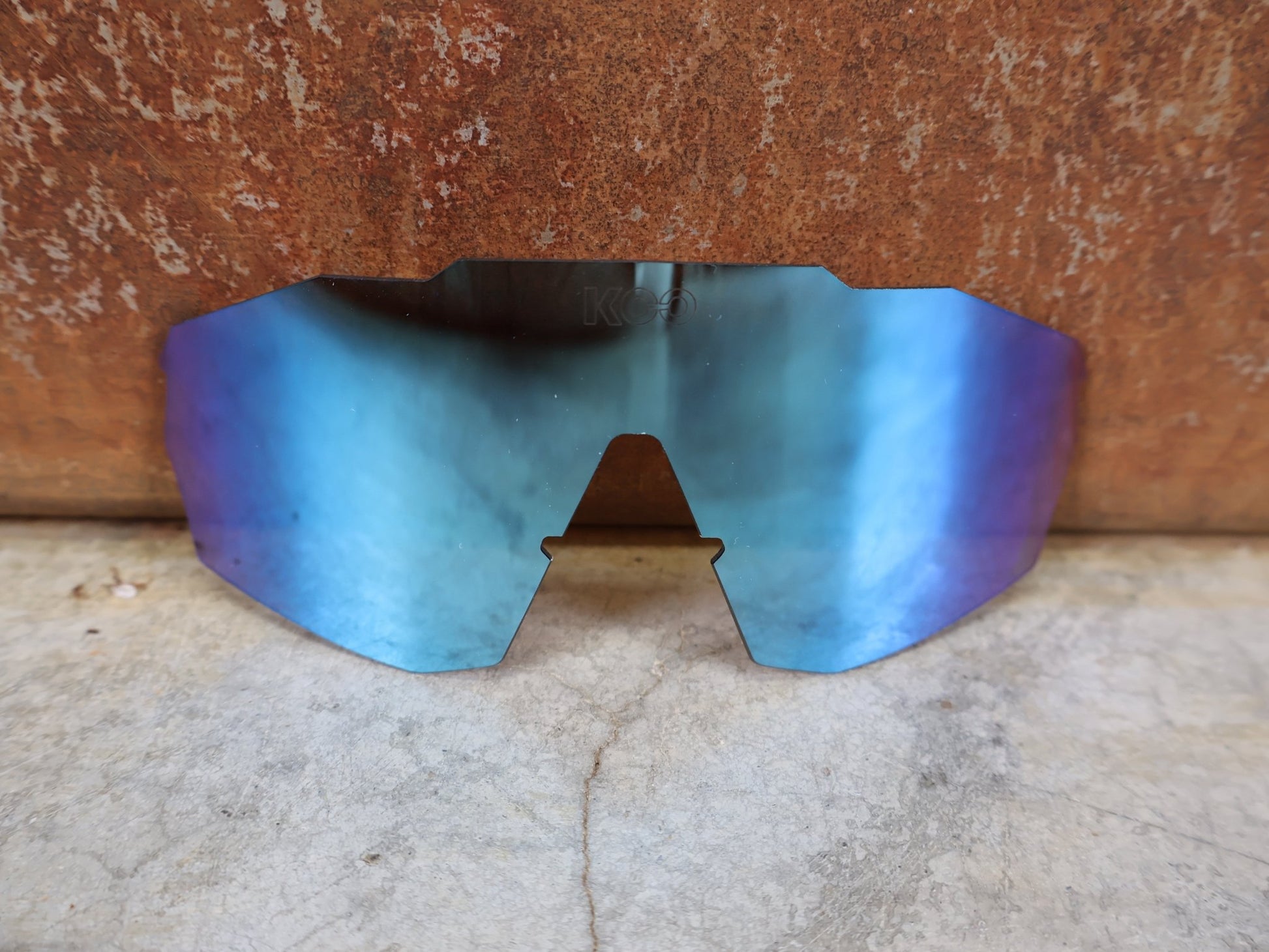 Brillen Zubehör & Ersatzteile von Koo, KOO ALIBI LENS ERSATZGLAS – RED BULL BORA HANSGROHE EDITION – TURQUOISE MIRROR vor USEDBIKES - OB.DE Hintergrund