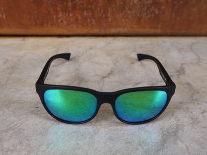 Brillen von Koo, KOO COSMO BRILLE – SCHWARZ MATT / GREEN MIRROR – RED BULL – BORA – HANSGROHE EDITION vor USEDBIKES - OB.DE Hintergrund