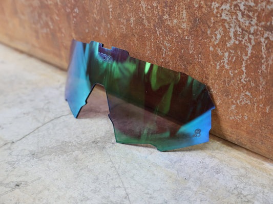 Brillen Zubehör & Ersatzteile von Koo, KOO SPECTRO LENS ERSATZGLAS – RED BULL BORA HANSGROHE EDITION – GREEN MIRROR vor USEDBIKES - OB.DE Hintergrund