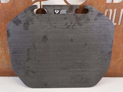 Rollentrainer von Leeze, LEEZE BOOM BOARD LITE INDOOR TRAINER ROCKER PLATE BOARD vor USEDBIKES-OB.DE Hintergrund