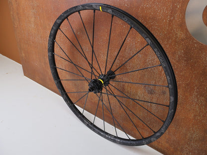 Laufrad/Laufradsatz von Mavic, MAVIC DEEMAX PRO SAM HILL LAUFRADSATZ / 29 ZOLL / NON - BOOST / SRAM XD & SHIMANO HG vor USEDBIKES - OB.DE Hintergrund