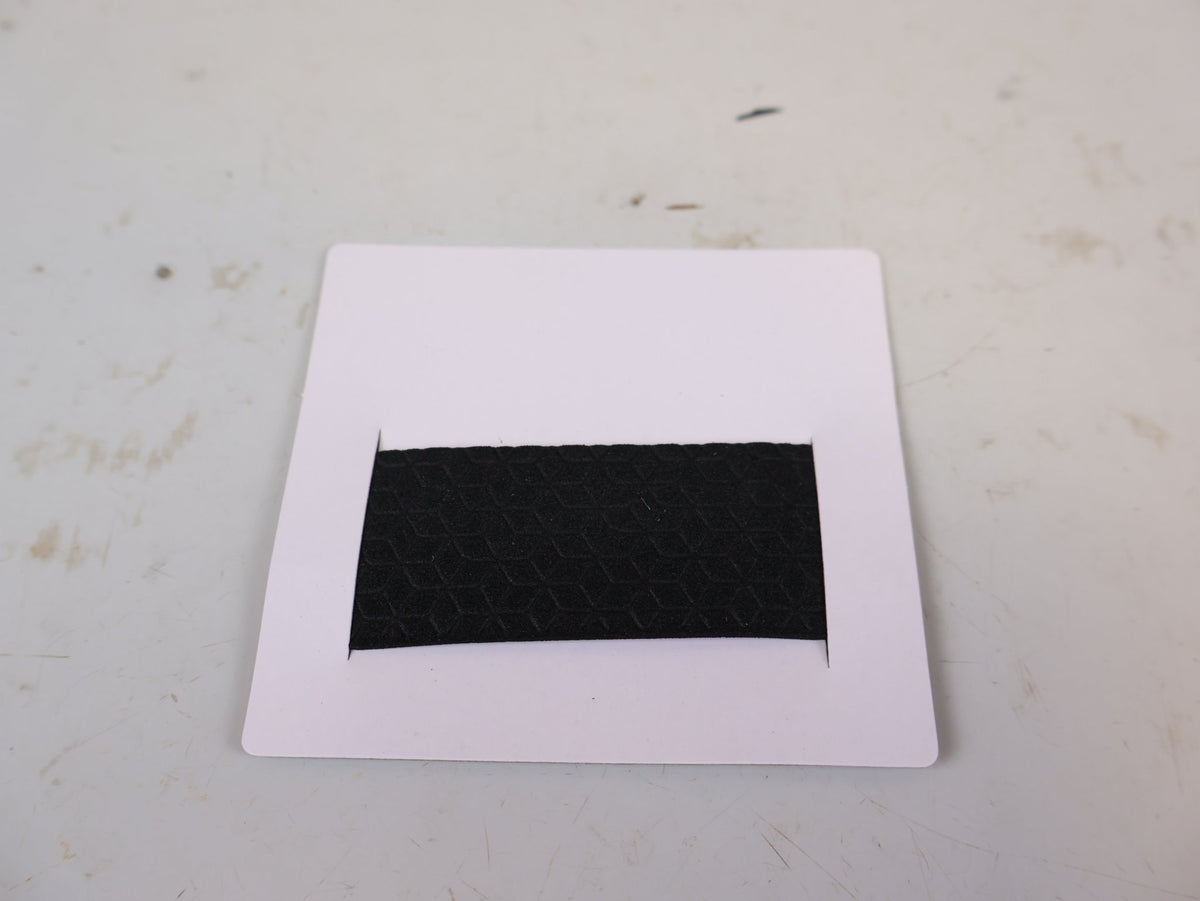 Griffe und Lenkerbänder von Most, MOST SUPERLIGHT LENKERBAND 3mm Schwarz 50g vor USEDBIKES-OB.DE Hintergrund