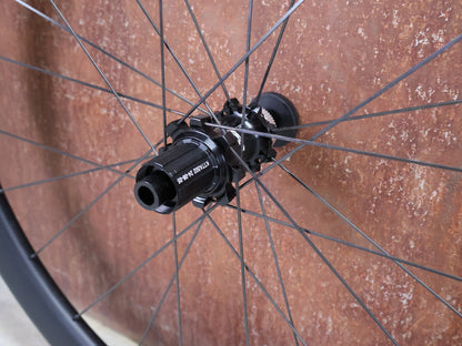 Laufrad/Laufradsatz von Most, MOST ULTRAFAST 45 TLR DB LAUFRADSATZ DISC vor USEDBIKES - OB.DE Hintergrund