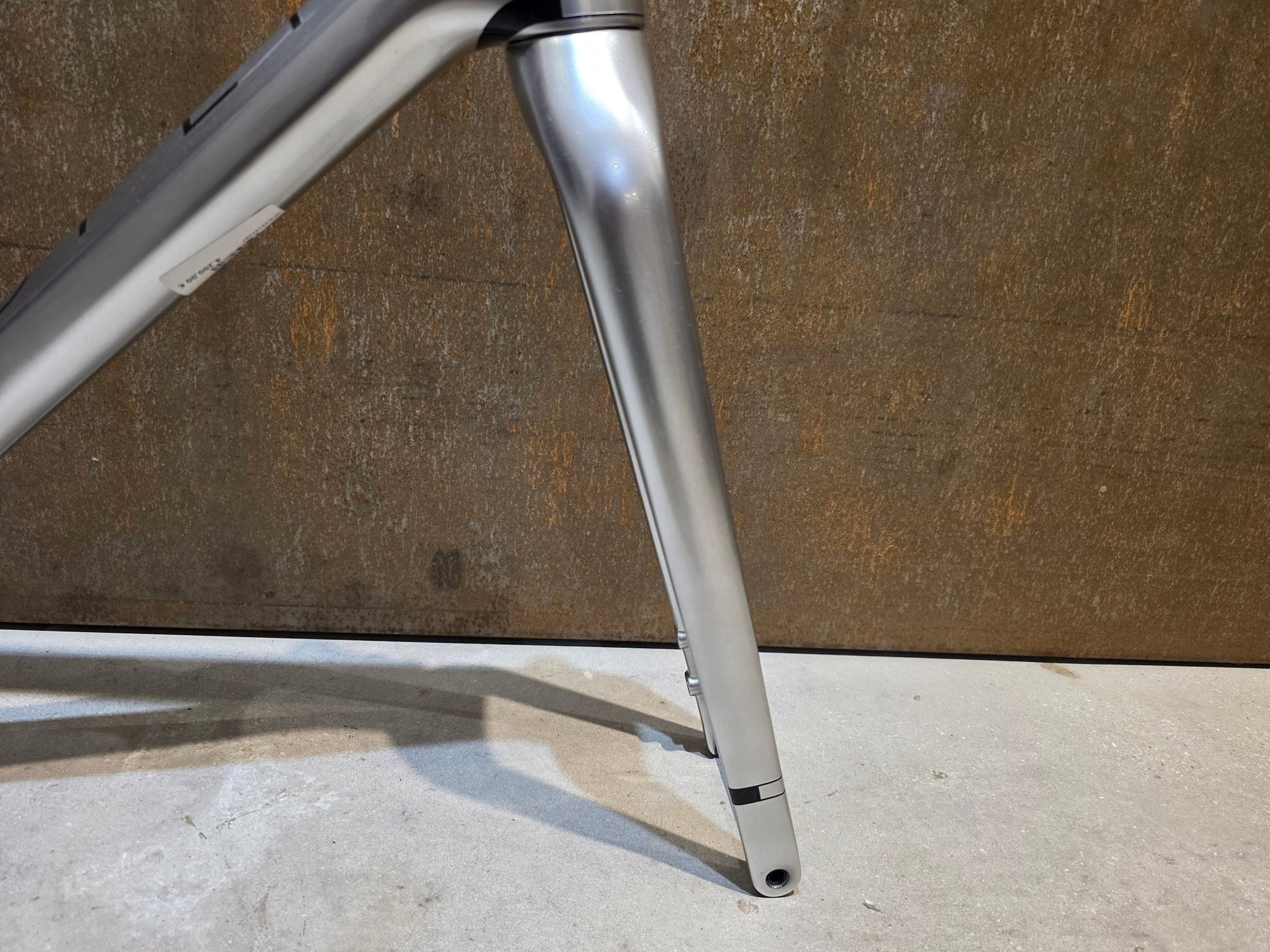 Gravel - /Cyclocrossrahmen von Open, OPEN U.P. FRAMESET / CUSTOMPAINTED / S vor USEDBIKES - OB.DE Hintergrund