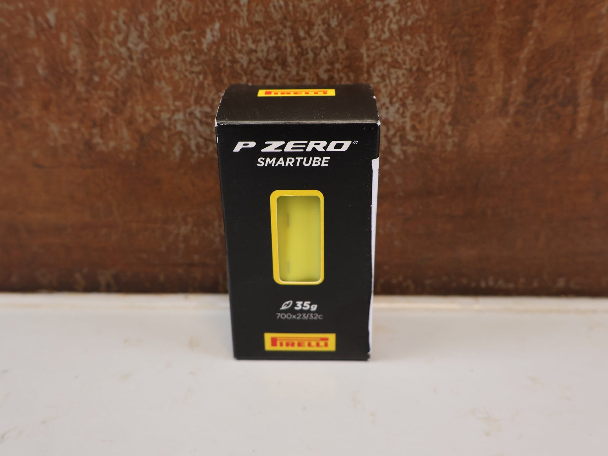 Reifen von Pirelli, PIRELLI P ZERO SMARTUBE TPU SCHLAUCH 700C 23 32MM 60MM vor USEDBIKES-OB.DE Hintergrund