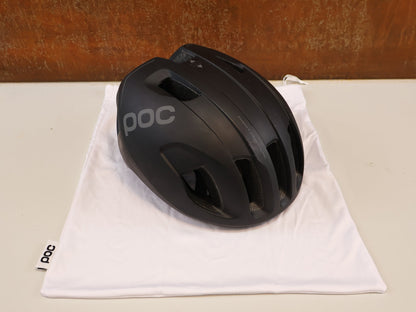 Helme von Poc, POC VENTRAL MIPS HELM / RENNRADHELM / GR. M / URANIUM BLACK MATT vor USEDBIKES-OB.DE Hintergrund