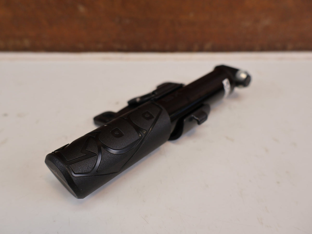 Luftpumpen & Werkzeug von Pro, PRO PERFORMANCE XS MINIPUMPE TELESKOP 16CM 8 BAR SCHWARZ 99G vor USEDBIKES-OB.DE Hintergrund