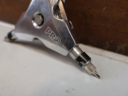 Luftpumpen & Werkzeug von Pro, PRO TEAM Y-DREIARMSCHLÜSSEL 13-IN-1 MULTITOOL INBUS TORX vor USEDBIKES-OB.DE Hintergrund