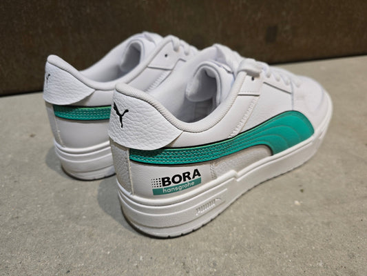 Freizeit - Herrenschuh von Puma, PUMA BORA HANSGOHE CA PRO SNEAKER FREIZEITSCHUH UNISEX in variant_title vor USEDBIKES - OB.DE Hintergrund