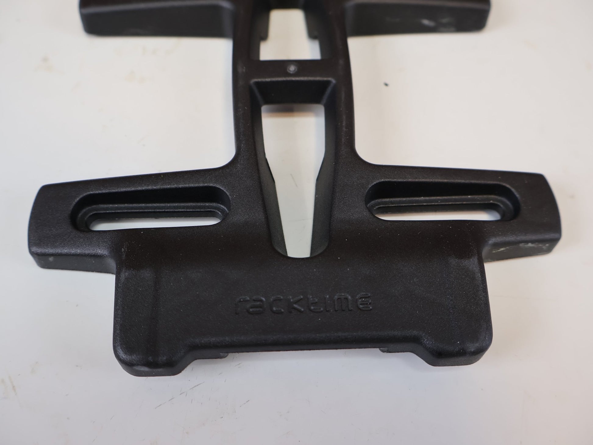 Schutzbleche, Gepäckträger & Körbe von Racktime, RACKTIME SNAPIT 2.0 CONNECT / GEPÄCKTRÄGER ADAPTER / SYSTEM SYSTEMADAPTER SCHWARZ vor USEDBIKES-OB.DE Hintergrund