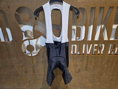 Hosen Herren von Rapha, RAPHA CORE BIBSHORT / TRÄGERHOSE / S vor USEDBIKES - OB.DE Hintergrund