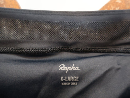 Hosen Herren von Rapha, RAPHA CORE CARGO RADSHORT / HERREN / CARGO - TASCHEN / SCHWARZ 5324629 vor USEDBIKES - OB.DE Hintergrund