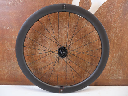 Laufrad/Laufradsatz von Reserve, RESERVE 42 | 49 CARBON LAUFRADSATZ RENNRAD AERO ZIPP NABEN CL vor USEDBIKES-OB.DE Hintergrund
