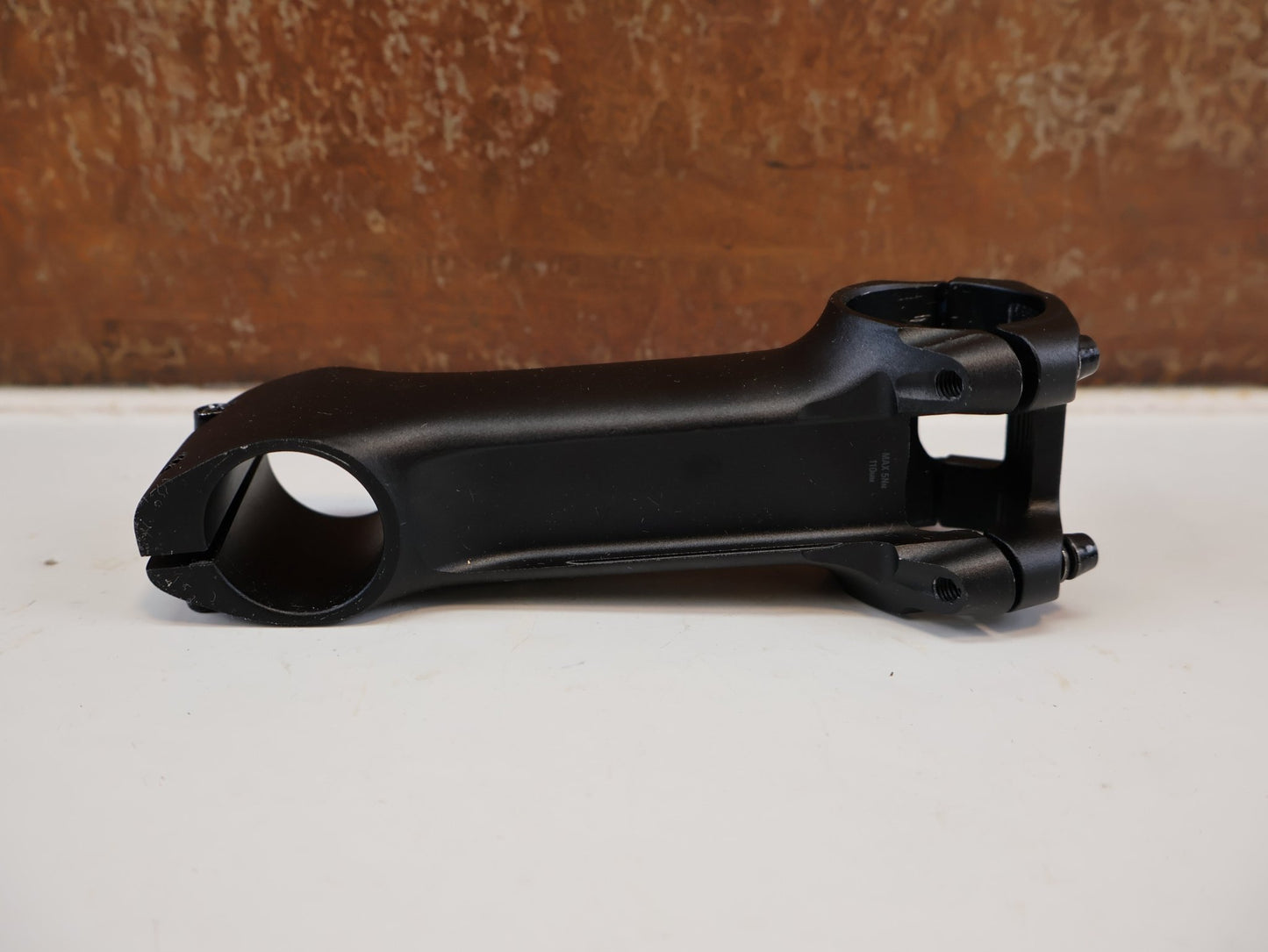 Vorbau von Ritchey, RITCHEY COMP SWITCH / 110 MM / INTEGRATED VORBAU / 31.8 MM / -6 GRAD vor USEDBIKES-OB.DE Hintergrund