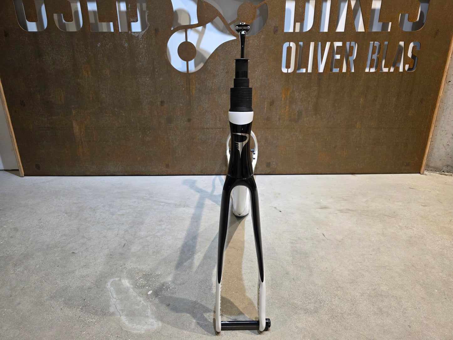 PINARELLO F9 FRAME SET / RAZOR WHITE / DISC / 56CM 