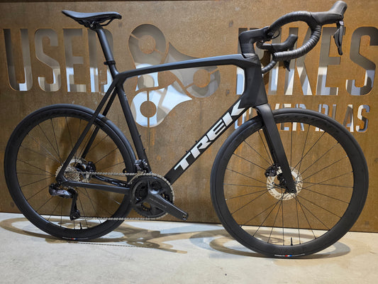 TREK EMONDA SL 7 / MATTE CARBON SMOKE / 62CM
