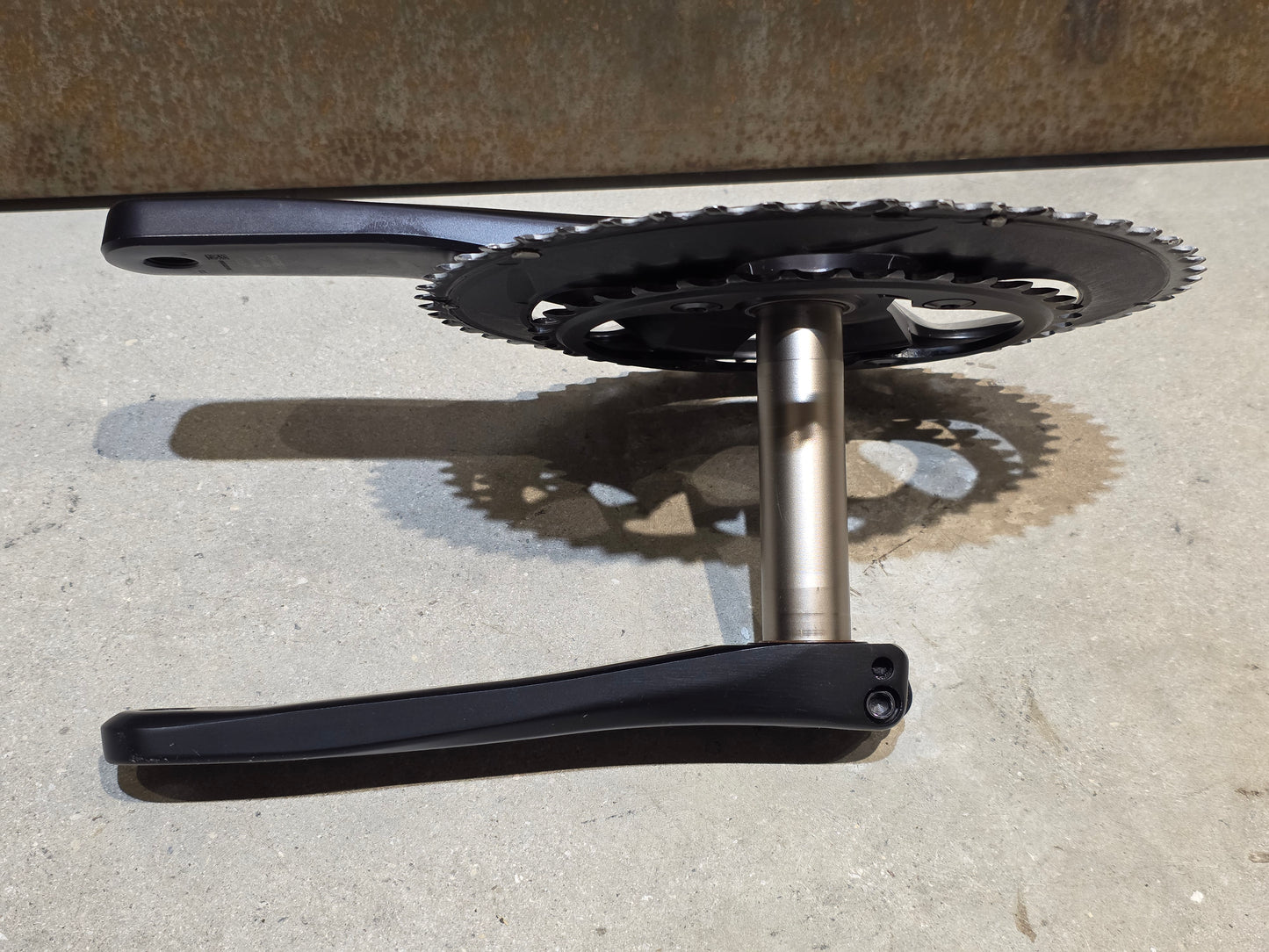 SHIMANO ULTEGRA FC-R8100 KURBEL 52-36 172,5MM 12FACH