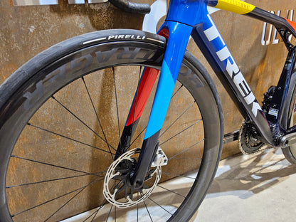 TREK MADONE SLR 9 AXS GEN 8 / TEAM REPLICA / XS