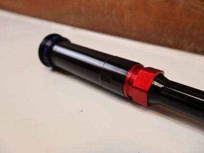 Federgabel von Rock Shox, ROCKSHOX CHARGER 3 RC2 DÄMPFER UPGRADE KIT ZEB vor USEDBIKES-OB.DE Hintergrund