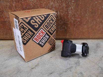 Zubehör von Rock Shox, ROCKSHOX FORK CONTROL MODUL CHARGER RACE DAY 2 FLIGHT ATTENDANT / SID SL 32 (11.4018.118.004) vor USEDBIKES - OB.DE Hintergrund