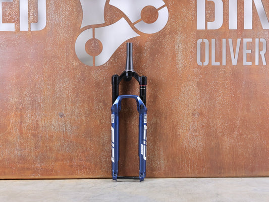 Federgabel von Rock Shox, ROCKSHOX SID SL ULTIMATE / 29" – 100 MM – CHARGER RACE DAY 2 – BLUE CRUSH – BOOST vor USEDBIKES - OB.DE Hintergrund