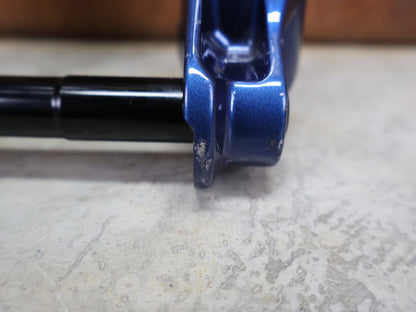 Federgabel von Rock Shox, ROCKSHOX – SID SL ULTIMATE 2P / 29 / 110 MM / BOOST 15×110 / BLUE CRUSH / RACE DAY 2 vor USEDBIKES - OB.DE Hintergrund