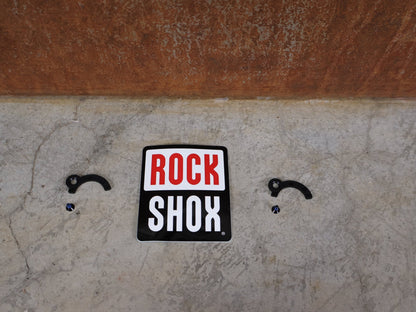 Federgabel von Rock Shox, ROCKSHOX SID ULTIMATE 2P FEDERGABEL – 29" / 120 MM / BLUE CRUSH vor USEDBIKES - OB.DE Hintergrund