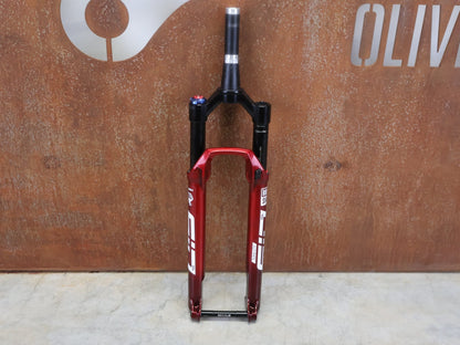 Federgabel von Rock Shox, ROCKSHOX SID ULTIMATE SL BRAIN / 29" / 100MM / BOOST / ROT vor USEDBIKES - OB.DE Hintergrund