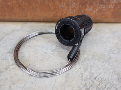 Zubehör von Sram, ROCKSHOX TWISTLOC ULTIMATE REMOTE – 2 - POSITION DREHGRIFF LINKS – 00.4318.079.000 vor USEDBIKES - OB.DE Hintergrund