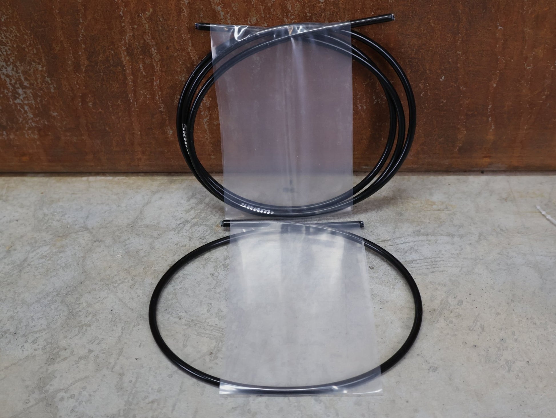 Zubehör von Sram, ROCKSHOX TWISTLOC ULTIMATE REMOTE – 2 - POSITION DREHGRIFF LINKS – 00.4318.079.000 vor USEDBIKES - OB.DE Hintergrund