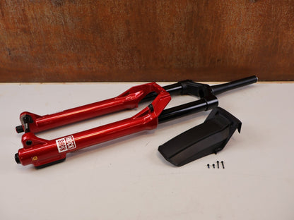 Federgabel von Rock Shox, RockShox ZEB Ultimate B1 29" 170mm Electric Red FS-ZEB-ULT-B1 vor USEDBIKES-OB.DE Hintergrund
