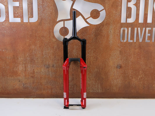 Federgabel von Rock Shox, RockShox ZEB Ultimate B1 29" 170mm Electric Red FS-ZEB-ULT-B1 vor USEDBIKES-OB.DE Hintergrund