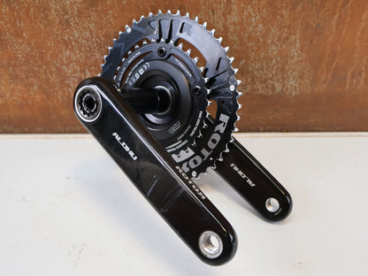Powermeter von Rotor, ROTOR INSPIDER ALDHU CARBON POWERMETER KURBEL 172.5MM 50/34T ANT+ & BLUETOOTH vor USEDBIKES-OB.DE Hintergrund