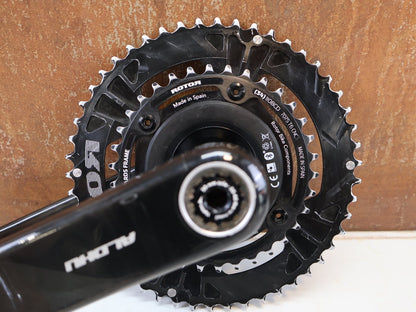 Powermeter von Rotor, ROTOR INSPIDER ALDHU CARBON POWERMETER KURBEL 172.5MM 50/34T ANT+ & BLUETOOTH vor USEDBIKES-OB.DE Hintergrund