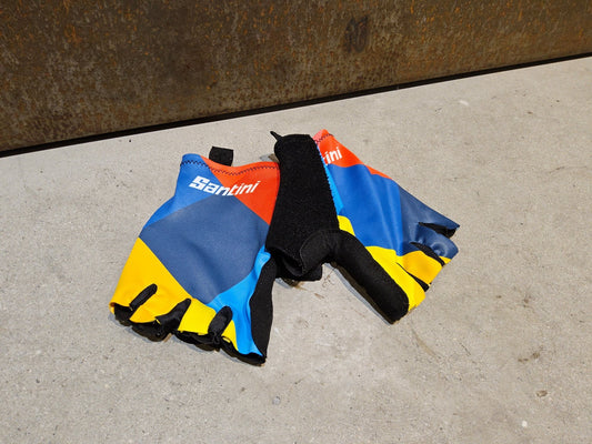 Handschuhe von Santini, SANTINI LIDL - TREK TEAM FAHHRADHANDSCHUH / UNISEX vor USEDBIKES - OB.DE Hintergrund